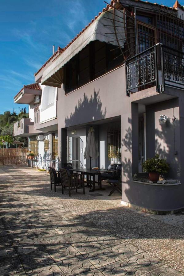 Aelia Home Exterior photo